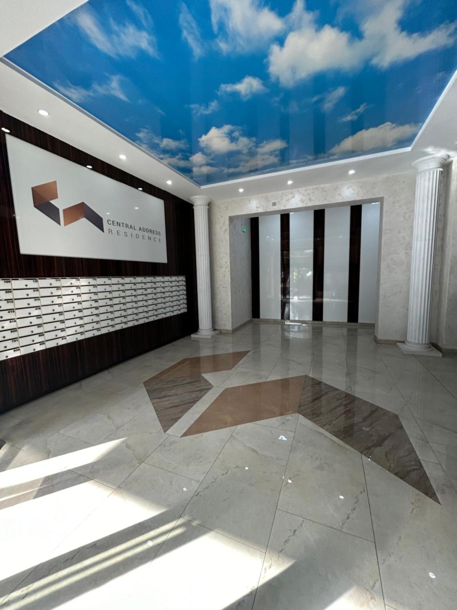X Oasis Central Studio * Bucarest